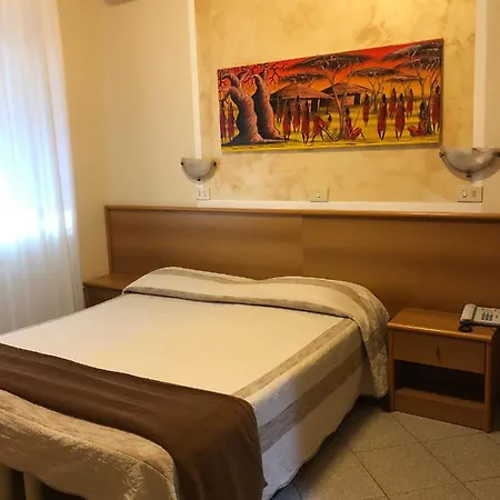 Capri Hotel 3*