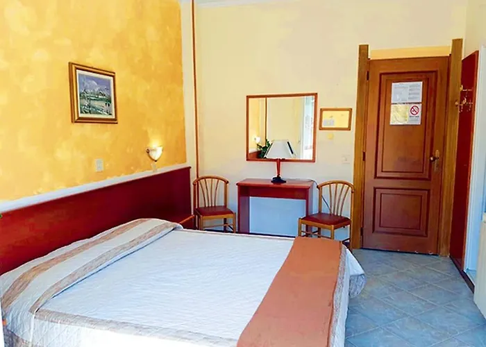 卡普里酒店 酒店