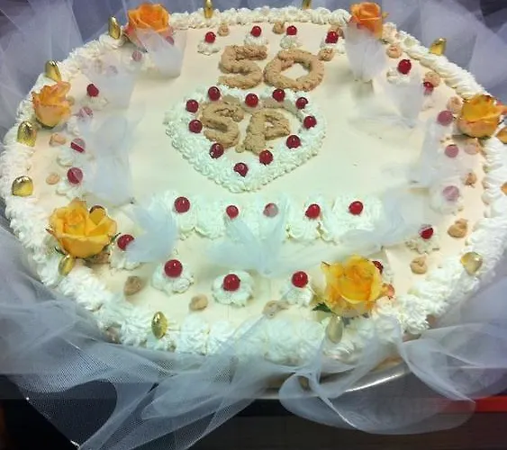 卡普里酒店 迪亚诺马里纳